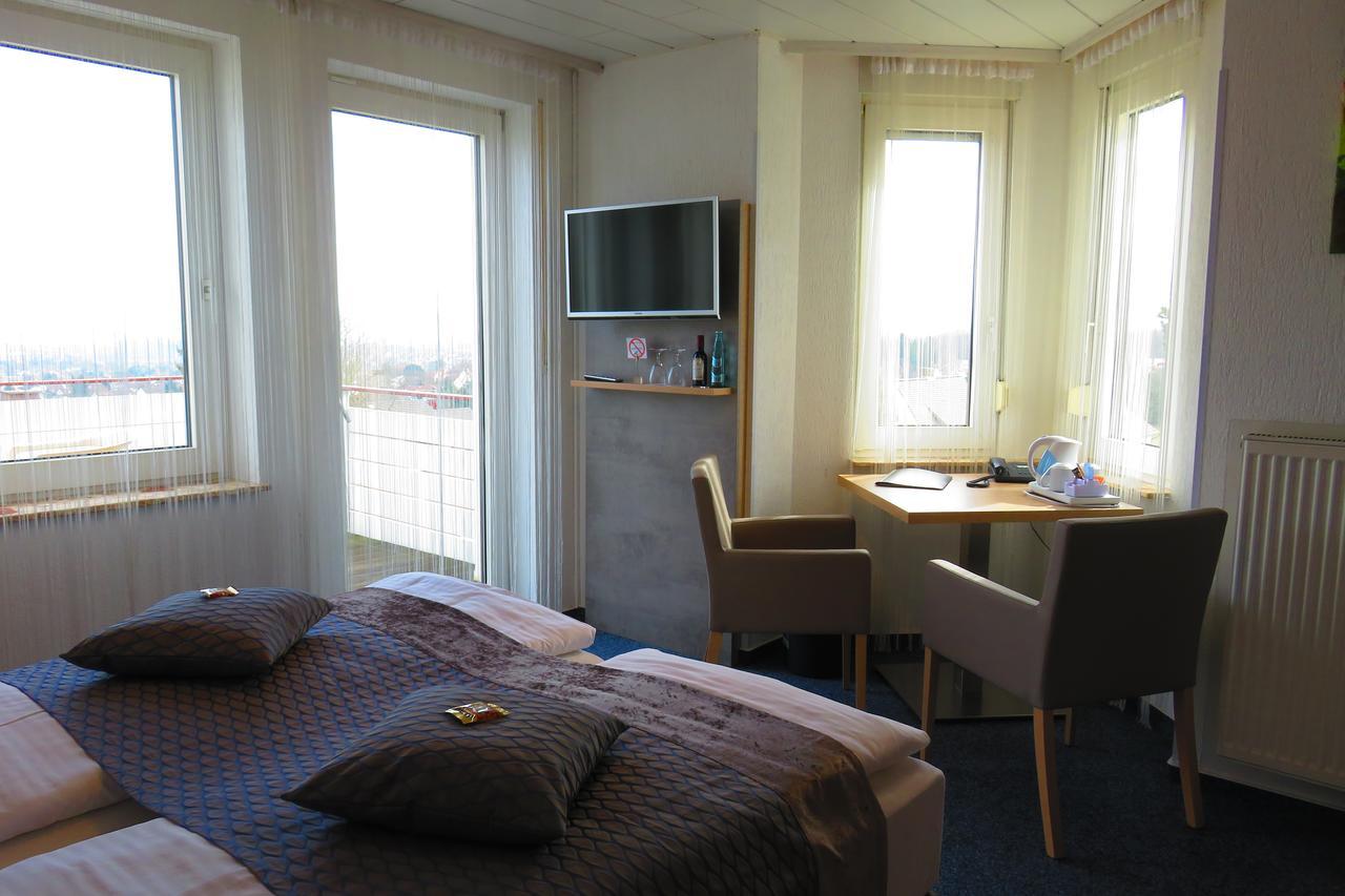 Hotel Am Sonnenhang Касел Екстериор снимка