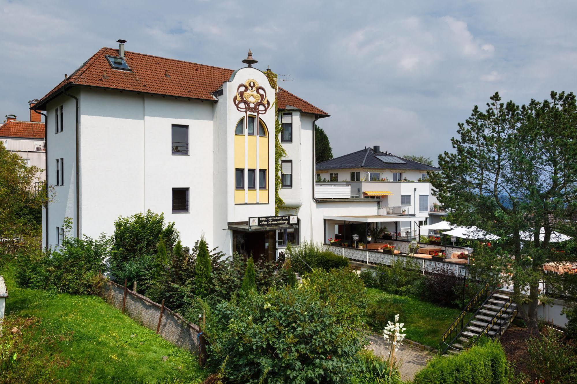 Hotel Am Sonnenhang Касел Екстериор снимка